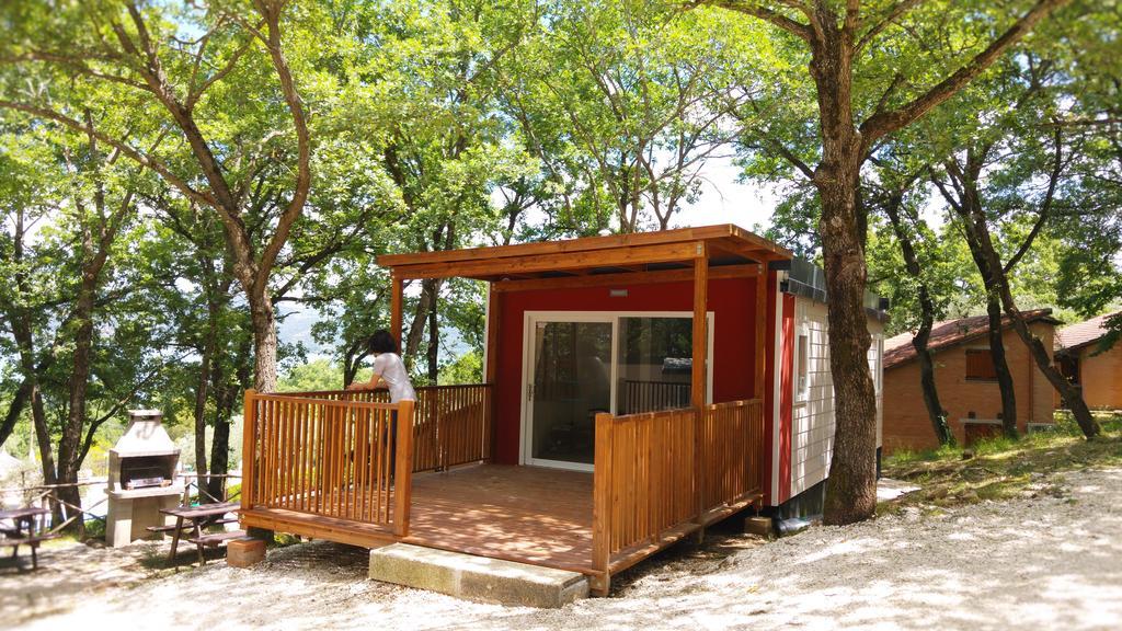Cerquestra Camping Village Monte del Lago Exterior photo